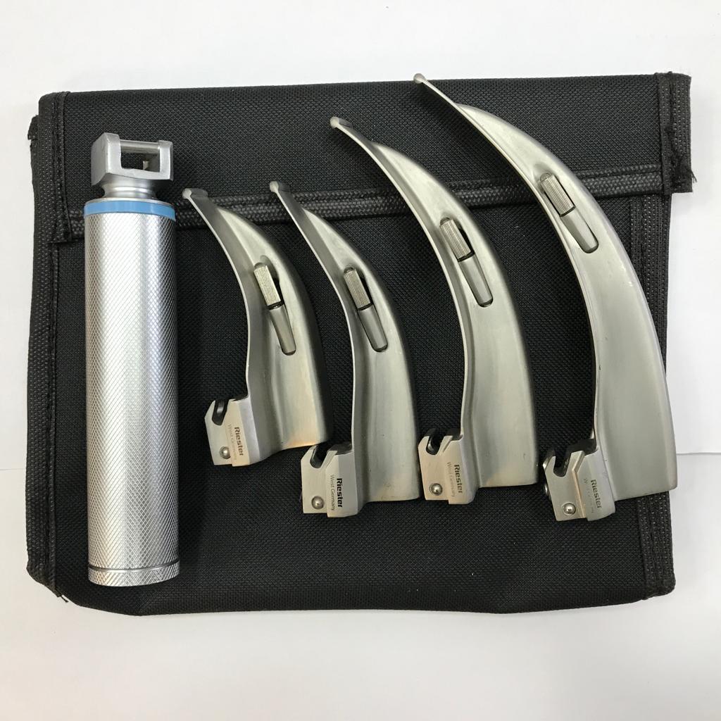 لارنگ-اسکوپ-4تیغه-بزرگسال-با-کیف